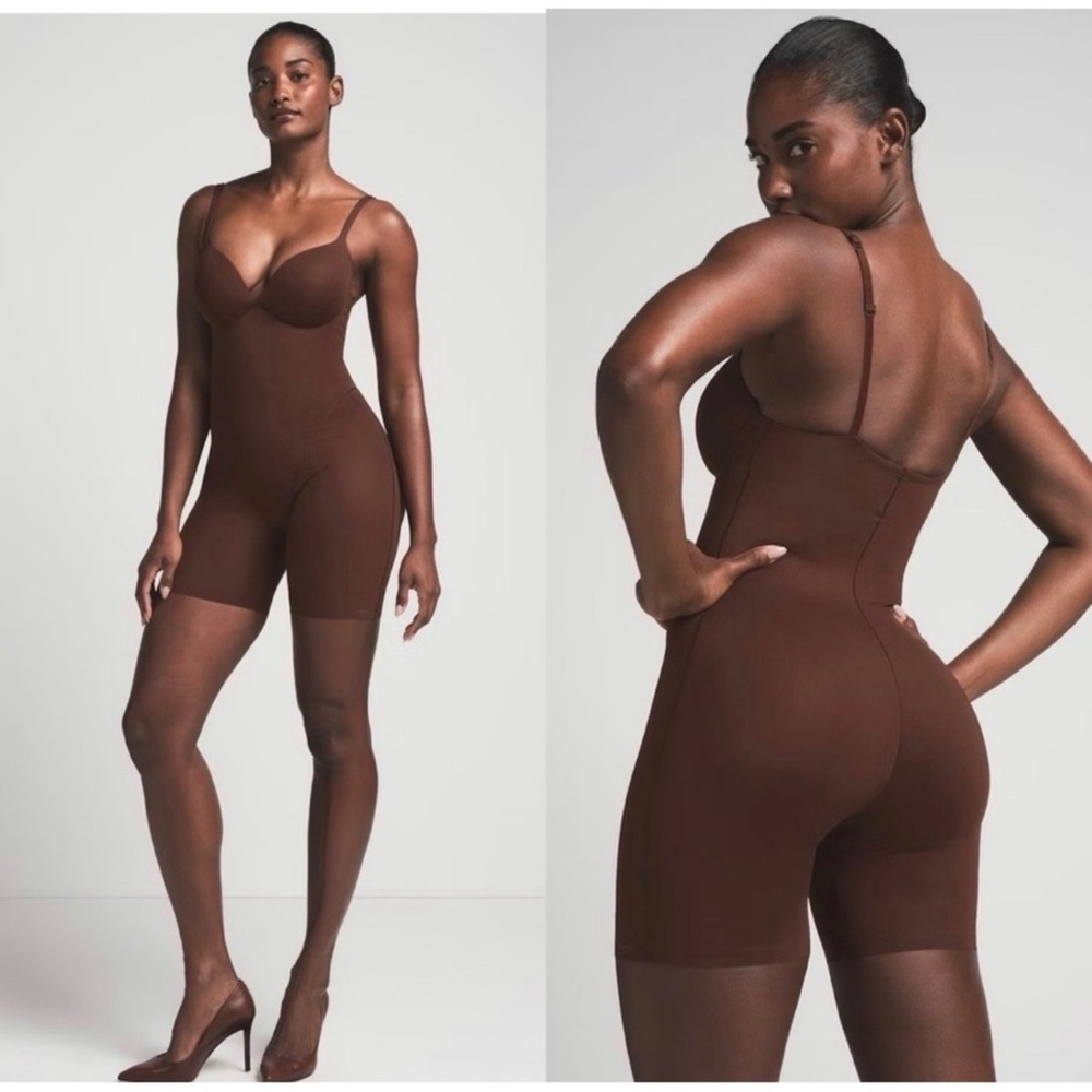 NEW SKIMS  Ultimate Push Up Butt Enhancing Padded Mid Thigh Bodysuit COCOA
